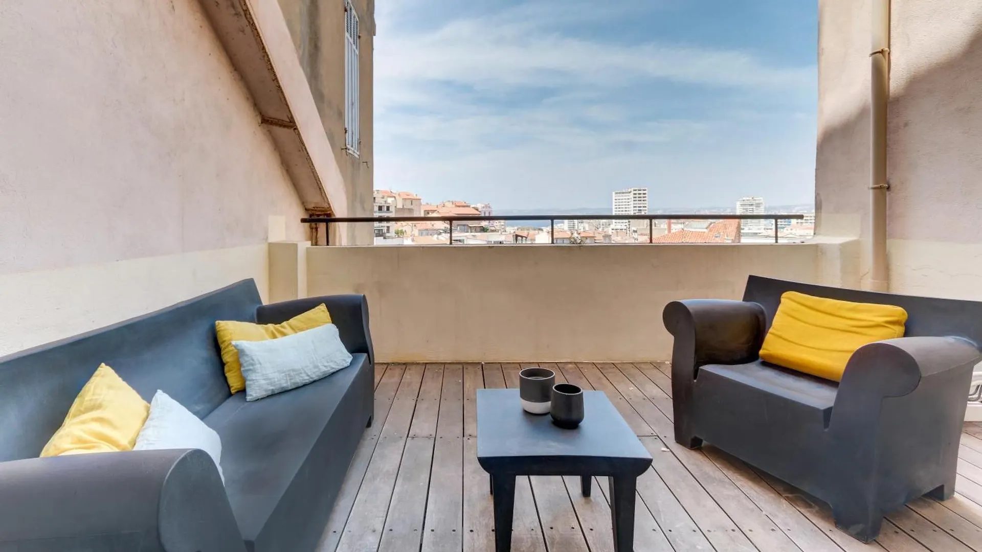 马赛Magnifique T2 - Superbe Terrasse & Climatisation - Les Freres De La Loc'公寓 公寓 马赛